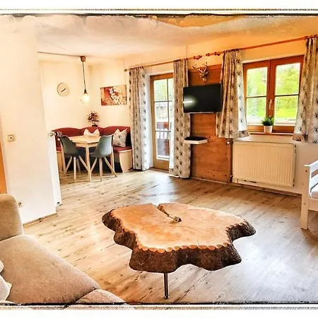 Gaestehaus Waldrast *