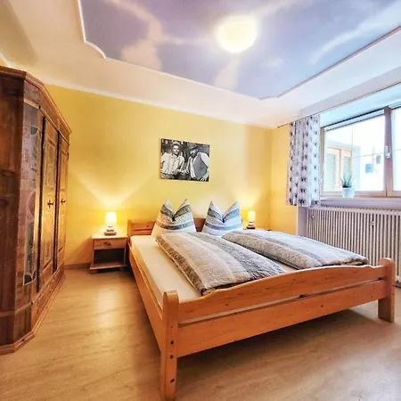 Gaestehaus Waldrast Apartamento *