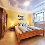Gaestehaus Waldrast Apartament *